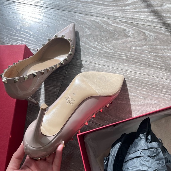 Valentino Rockstud  patent pumps - Picture 5 of 7